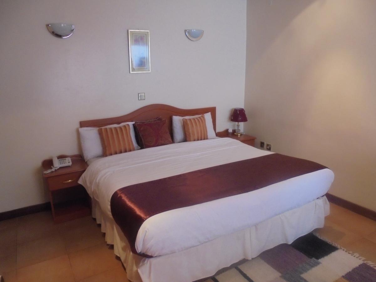 Villa Leone Boutique Hotel Найроби Экстерьер фото